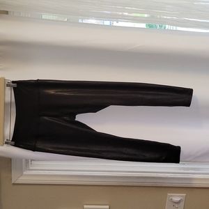 Beyond yoga leather looking legging